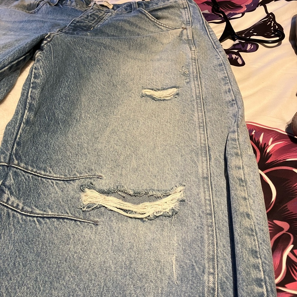 Good Luck Distressed Barrel Jeans - Picture 6 of 9